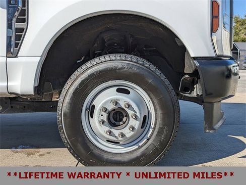 Used 2024 Ford F350 XL image 12