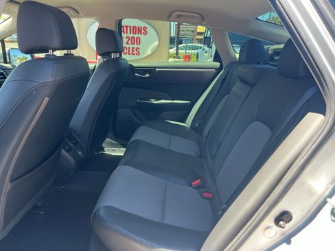 Used 2019 Honda Clarity Plug-In Hybrid image 10