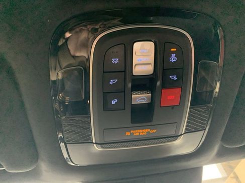 Used 2024 Hyundai Palisade Calligraphy image 9