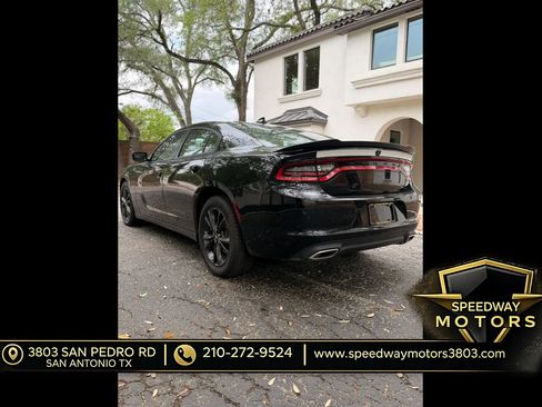 Used 2021 Dodge Charger SXT w/ Driver Convenience Group AWD/4WD image 7