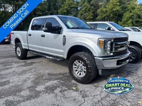 Used 2018 Ford F250 XLT AWD/4WD image 2