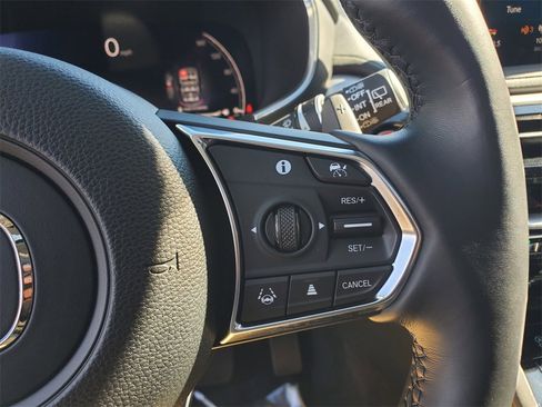 Used 2025 Acura MDX Technology Package image 27