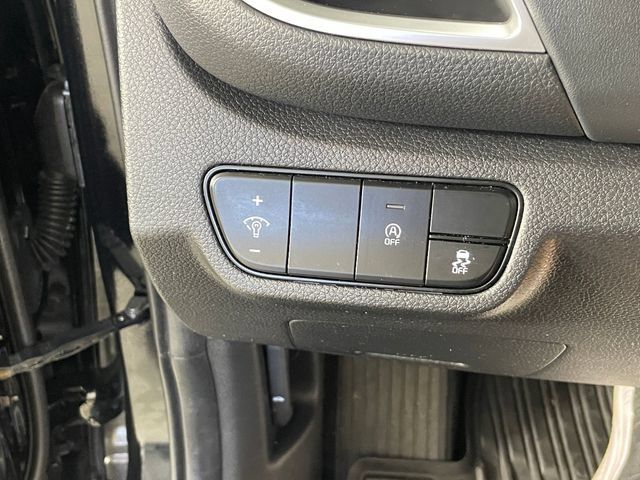 Used 2024 Kia Seltos EX AWD/4WD image 16