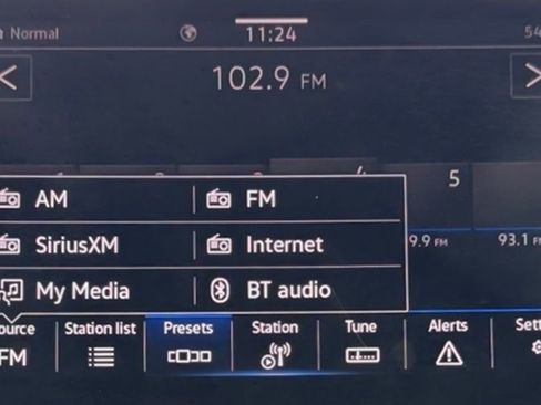 Used 2023 Volkswagen Atlas SE AWD/4WD image 21