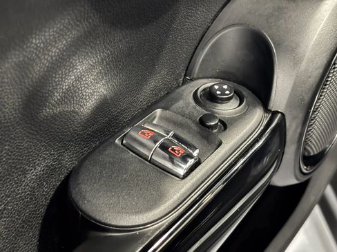 Used 2017 MINI Cooper S FWD image 31