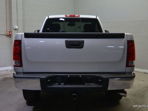 Used 2010 GMC Sierra 1500 SLE w/ SLE Preferred Package AWD/4WD image 6