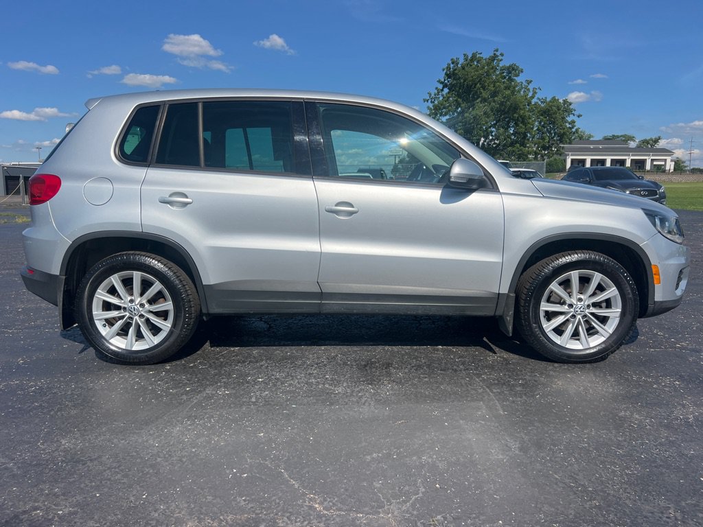 Used 2014 Volkswagen Tiguan S AWD/4WD image 8