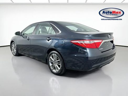 Used 2017 Toyota Camry SE FWD image 5