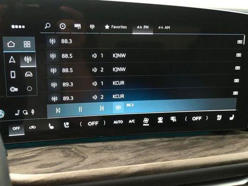 Used 2025 Audi Q5 Premium Plus AWD/4WD image 19
