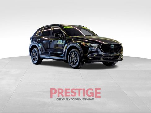 Used 2020 MAZDA CX-5 Touring FWD image 5