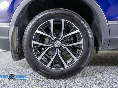Used 2021 Volkswagen Tiguan SE FWD image 44