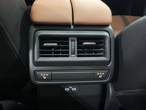 Certified 2025 MAZDA CX-50 Meridian Edition w/ Weather Package AWD/4WD image 34