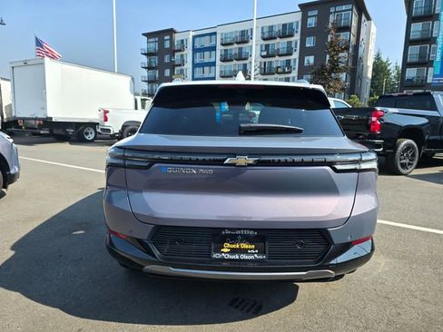 New 2025 Chevrolet Equinox EV LT image 4
