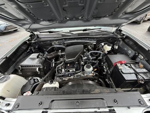 Used 2022 Toyota Tacoma SR image 27