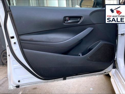 Used 2023 Toyota Corolla LE FWD image 23
