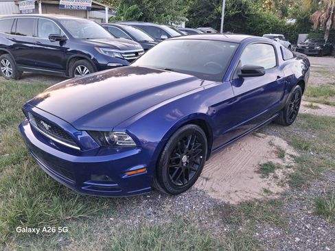 Used 2014 Ford Mustang Coupe w/ Equipment Group 102A RWD image 1