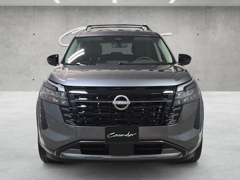 New 2026 Nissan Pathfinder SL image 18