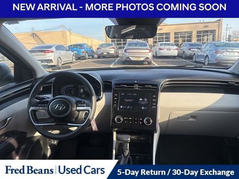 Used 2024 Hyundai Tucson SE image 12