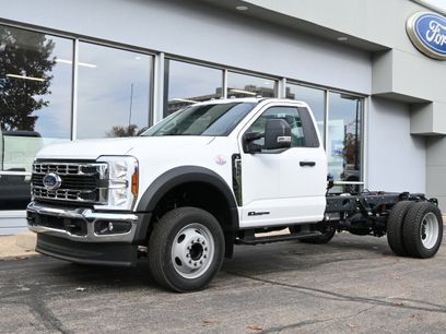 New 2026 Ford F550 2WD Regular Cab Super Duty w/ XL Chrome Package