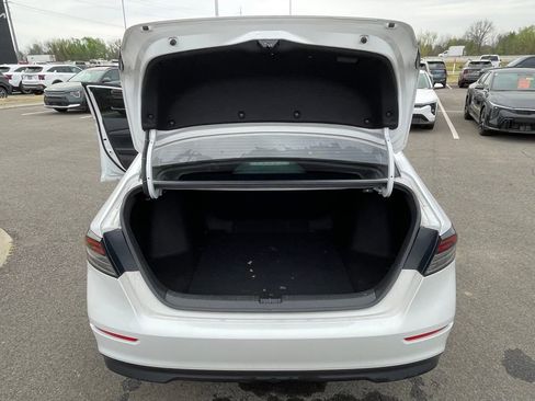 Used 2024 Honda Accord LX image 9