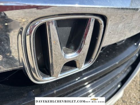 Used 2018 Honda Accord Touring image 37