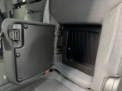 Used 2019 GMC Sierra 1500 Elevation image 32