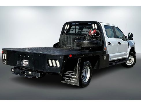 Used 2022 Ford F350 XL w/ Power Equipment Group image 6