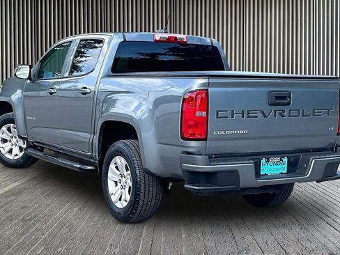 Used 2022 Chevrolet Colorado LT RWD image 3