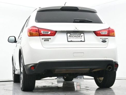Used 2013 Mitsubishi Outlander Sport LE image 46