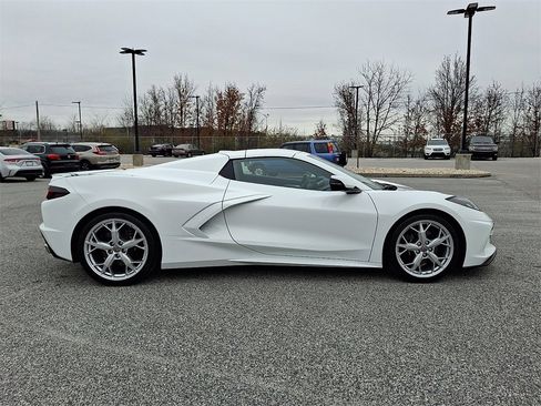 Used 2023 Chevrolet Corvette Stingray Premium Conv w/ 3LT image 15
