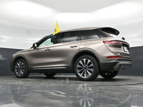 Used 2021 Lincoln Corsair Reserve AWD/4WD image 52