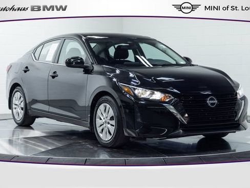 Used 2025 Nissan Sentra S FWD image 1