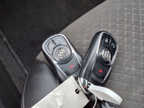 Used 2019 Buick Encore Preferred FWD image 17