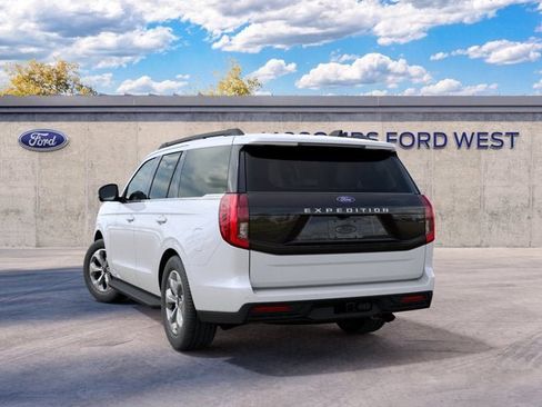 New 2027 Ford Expedition Active RWD image 5