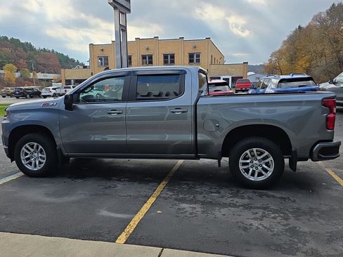 Used 2021 Chevrolet Silverado 1500 RST image 10