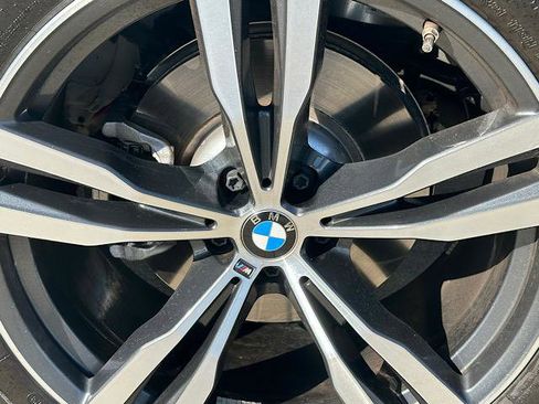 Certified 2025 BMW X7 xDrive40i image 33