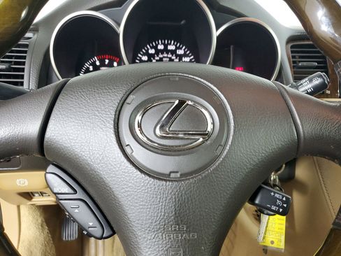 Used 2006 Lexus SC 430 Convertible RWD image 32