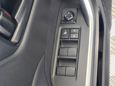 Used 2025 Toyota RAV4 LE image 21