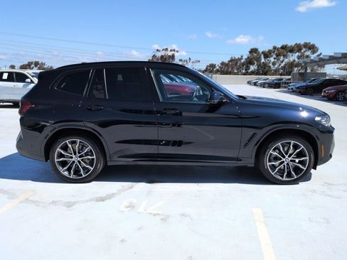 Used 2023 BMW X3 xDrive30i w/ M Sport Package AWD/4WD image 4