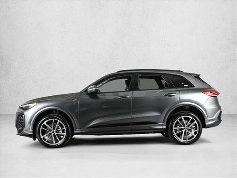 New 2026 Audi Q5 Premium Plus AWD/4WD image 9