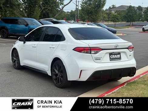 Used 2023 Toyota Corolla SE FWD image 5
