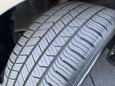 Used 2019 Kia Soul + image 12