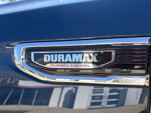 Used 2021 GMC Sierra 1500 SLT w/ SLT Premium Package AWD/4WD image 9