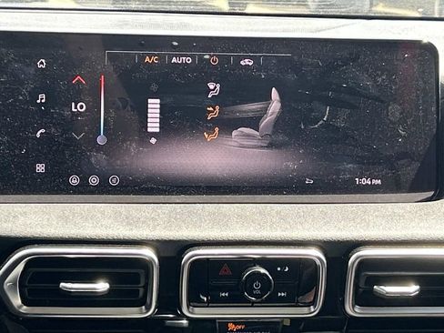 New 2026 Nissan Sentra SR w/ Floor Mat Package FWD image 23