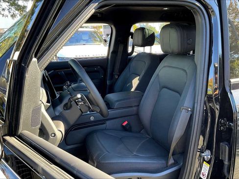 New 2025 Land Rover Defender 130 V8 image 11