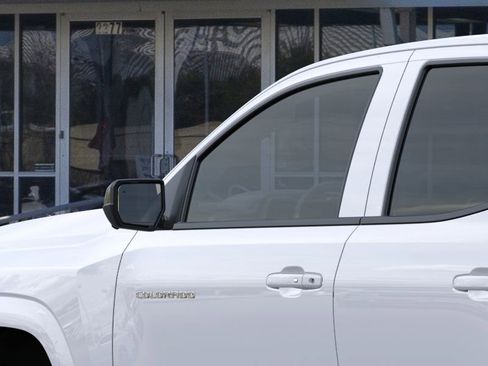 New 2025 Chevrolet Colorado LT w/ LT Convenience Package image 12