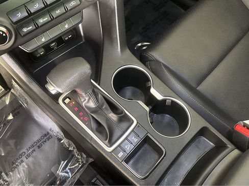 Used 2022 Kia Sportage Nightfall Edition image 24