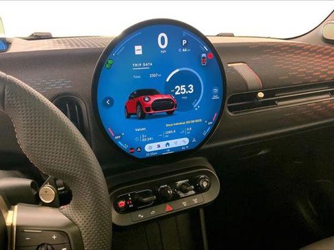 Used 2025 MINI Cooper S image 5