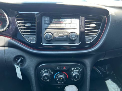 Used 2016 Dodge Dart SE w/ Convenience Group FWD image 18