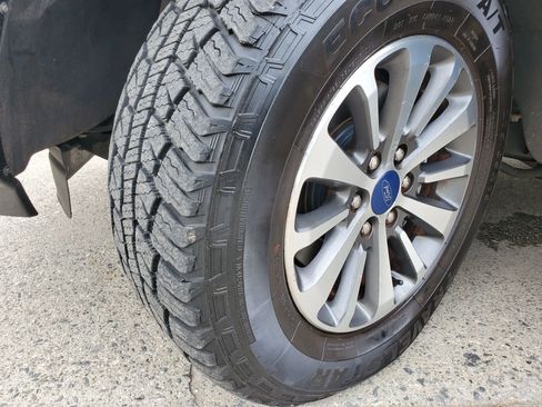 Used 2017 Ford Expedition EL XLT image 44